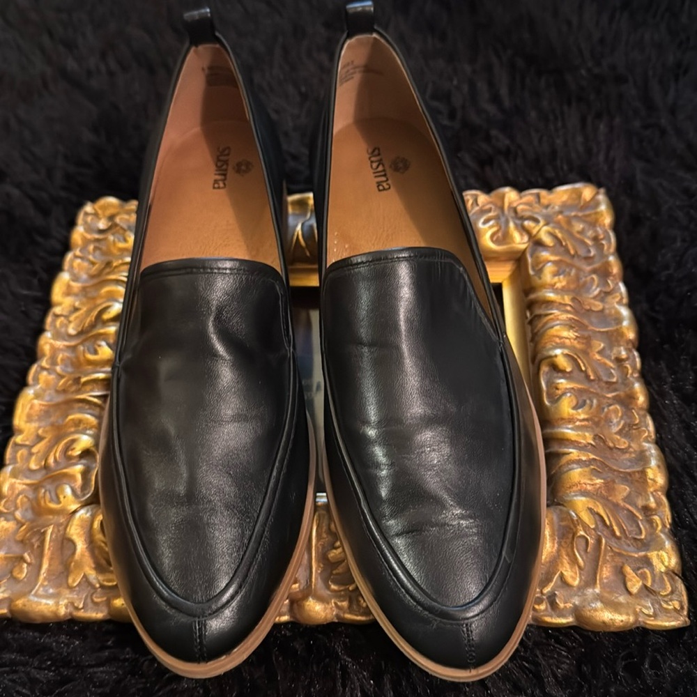 Susina Black Loafers size 9